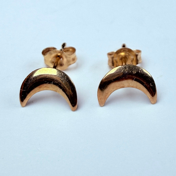 14K Solid Yellow Gold Half Crescent Moon Celestial Stud Earrings